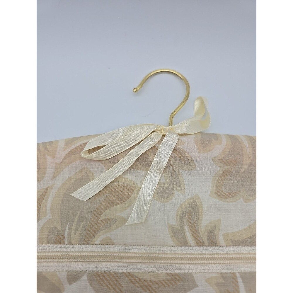 AVON Gift Collection Secret Storage Hanger - Picture 2 of 7